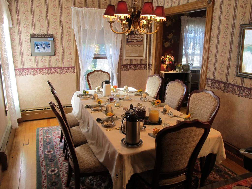 Cheney House Bed & Breakfast Ashland ภายนอก รูปภาพ